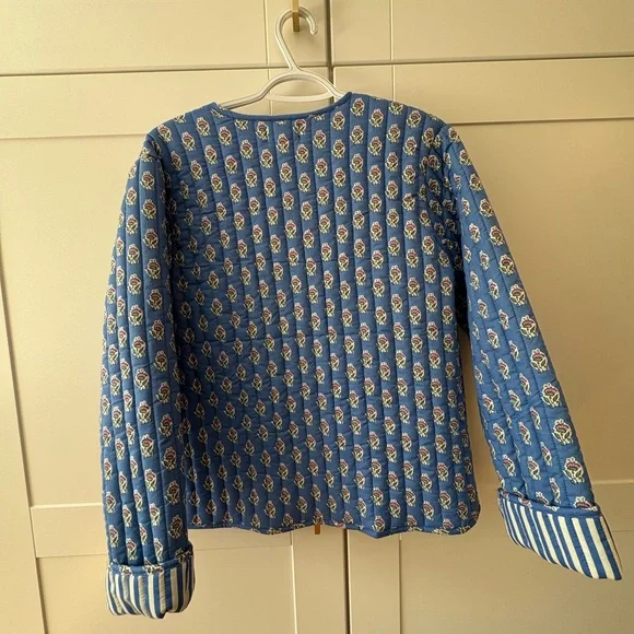 Quilted Jacket - Picture 2 of 5